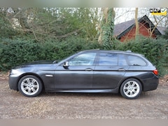 BMW 5-serie Touring - 528i High Exe org NL/NAP/panoramadak