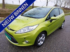 Ford Fiesta - 1.6 VCT 120 PK Titanium * AIrco * Bluetooth * PDC