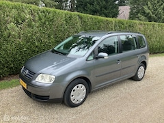 Volkswagen Touran - 1.6-16V FSI 7 Zitter