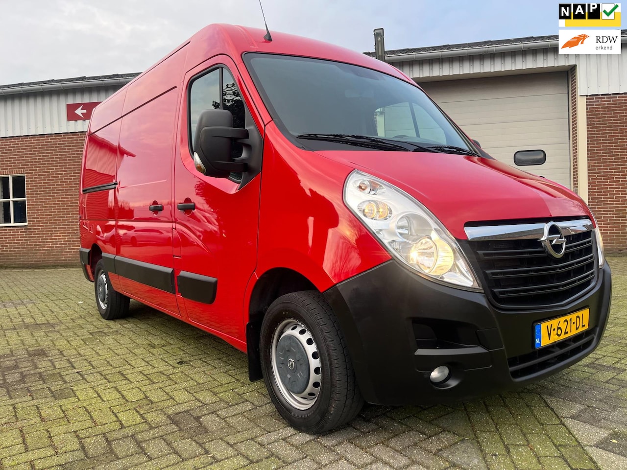 Opel Movano - 2.3 CDTI L2H3 euro 6 131PK climate control cruise control - AutoWereld.nl