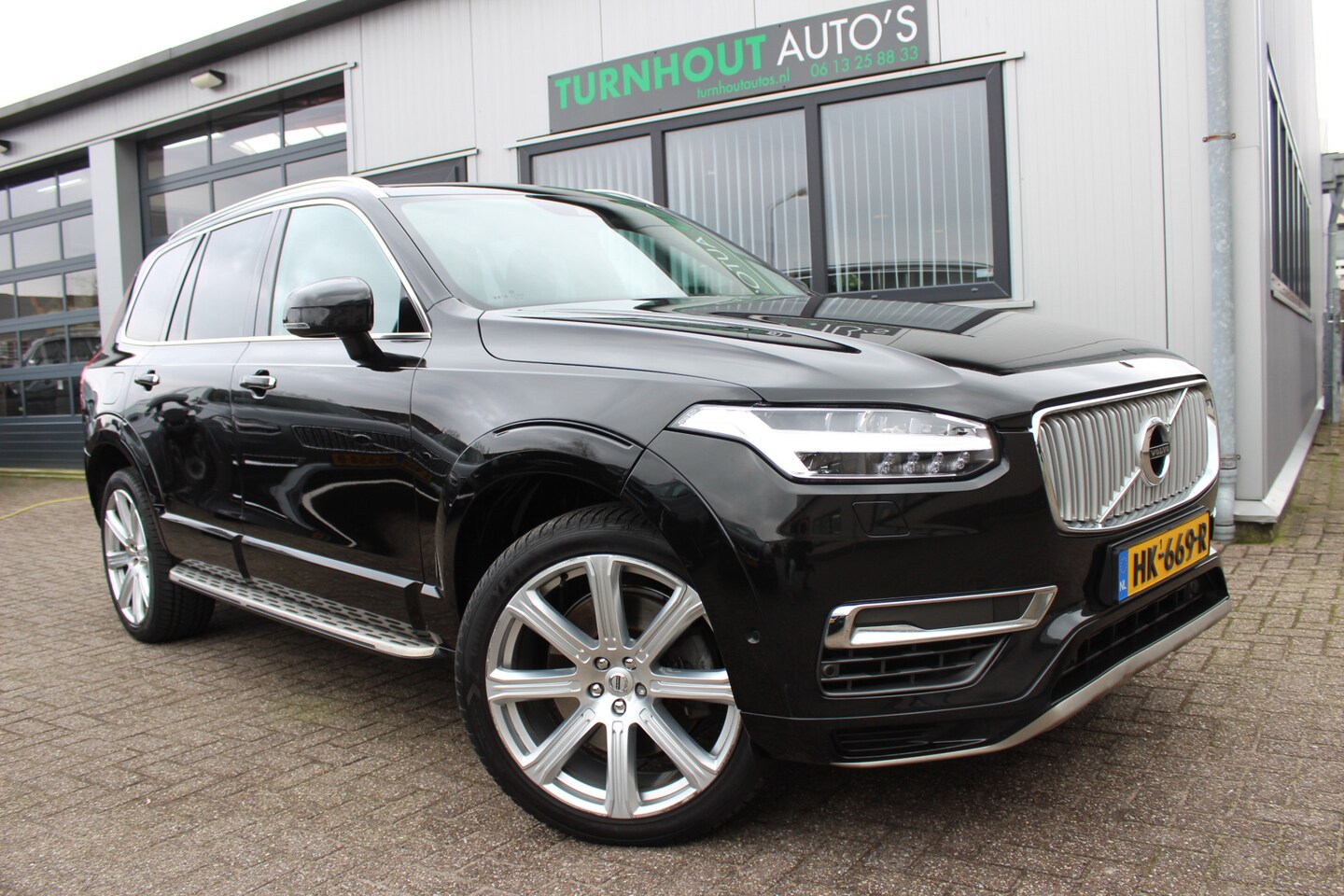 Volvo XC90 - 2.0 T8 Twin Engine AWD Inscription Luchtvering | Body Kit | Keyless | Blis - AutoWereld.nl