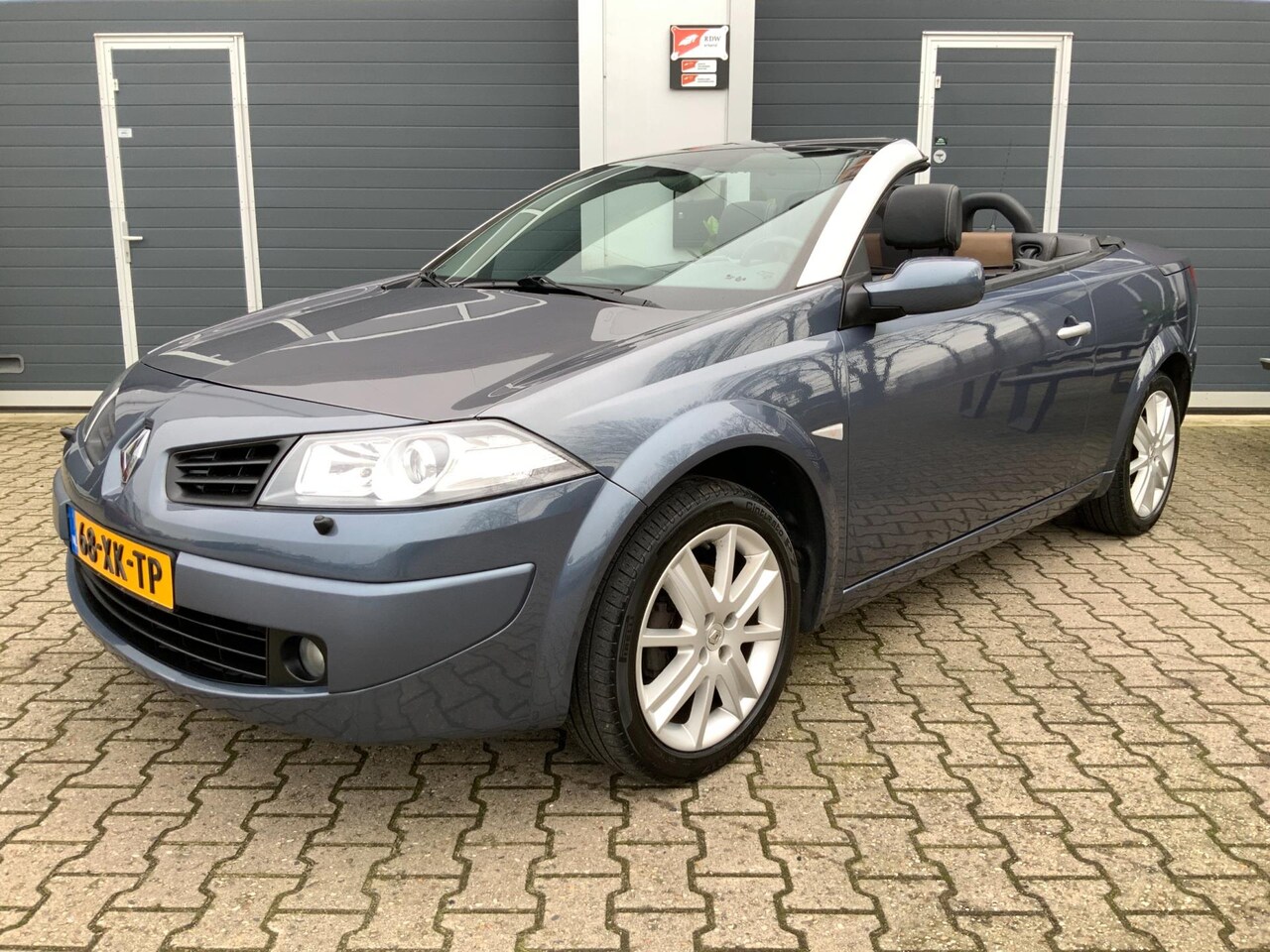 Renault Mégane coupé cabriolet - 2.0-16V Exception Leder - AutoWereld.nl