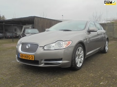 Jaguar XF - 2.7D V6 Luxury EX BPM