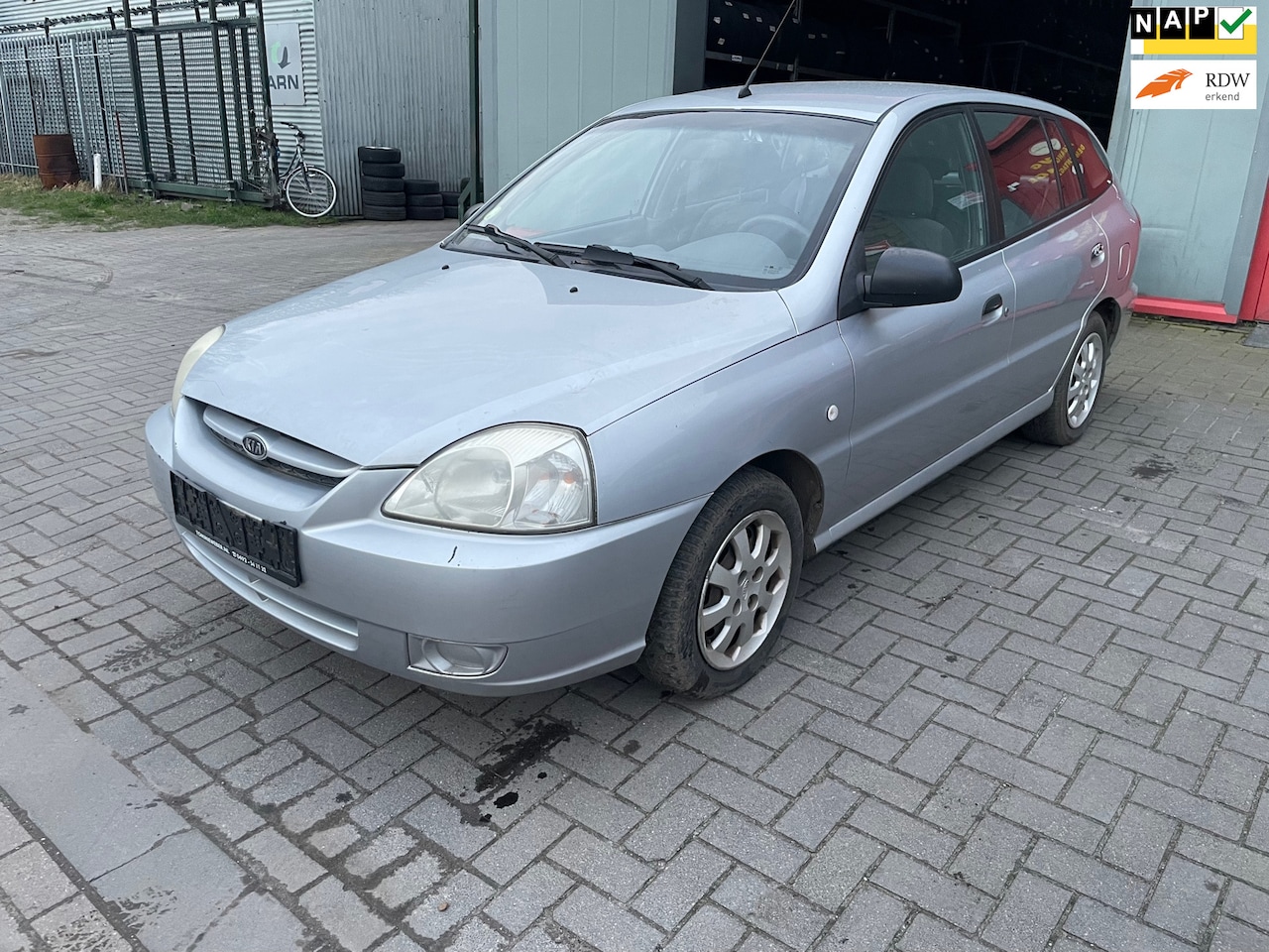 Kia Rio - 1.3 RS Visto 1.3 RS Visto - AutoWereld.nl