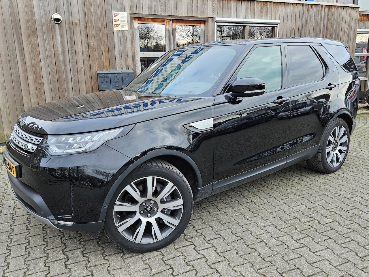 Land Rover Discovery - 5 3.0 Sd6 grijskenteken 306PK - AutoWereld.nl