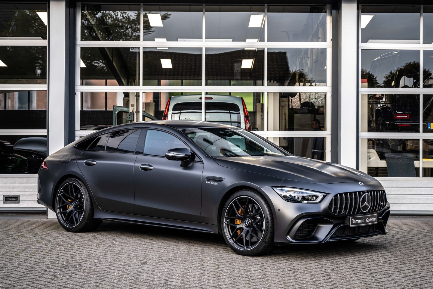 Mercedes-Benz AMG GT 4-Door Coupe - 4-Door Coupe 63 S 4M+ | Keramische Remmen | Performance stoelen | Carbon - AutoWereld.nl