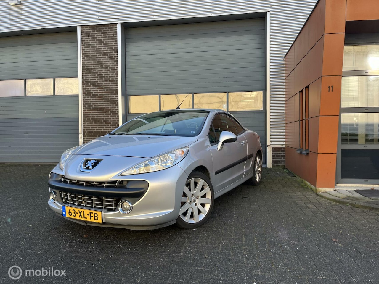 Peugeot 207 CC - 1.6-16V T Féline 1.6-16V T Féline - AutoWereld.nl