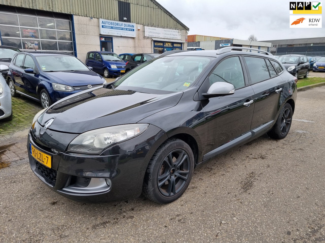 Renault Mégane Estate - 1.5 dCi GT-Line 81kw Automaat Bj:2010 NAP! - AutoWereld.nl