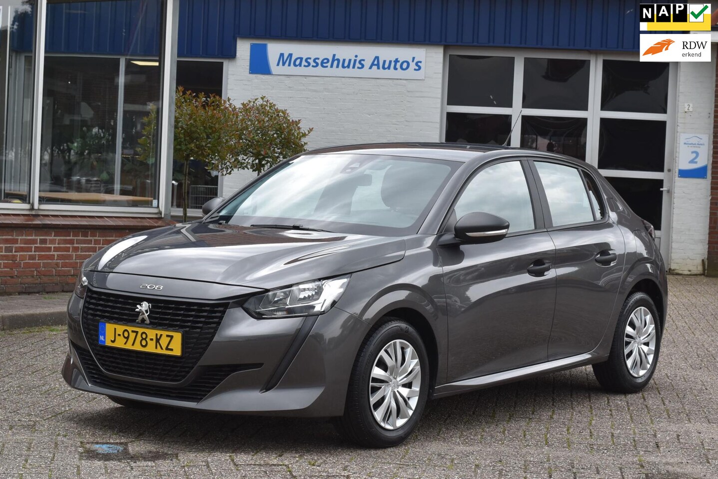 Peugeot 208 - 1.2 PureTech Like 44dkm Airco Cruise 5-drs NL-auto Nwe APK - AutoWereld.nl