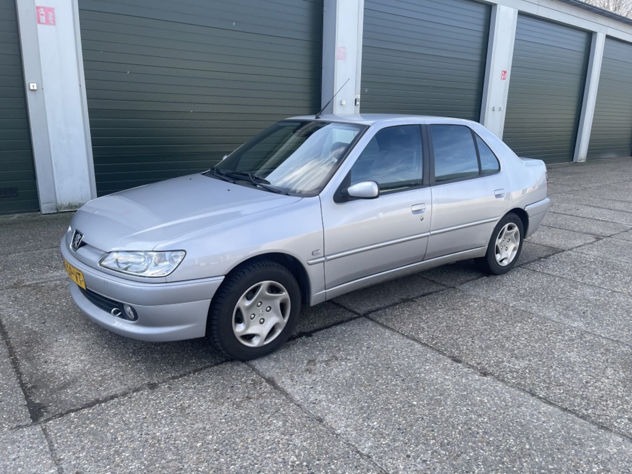 Peugeot 306 - 1.6 XT 1.6 XT - AutoWereld.nl