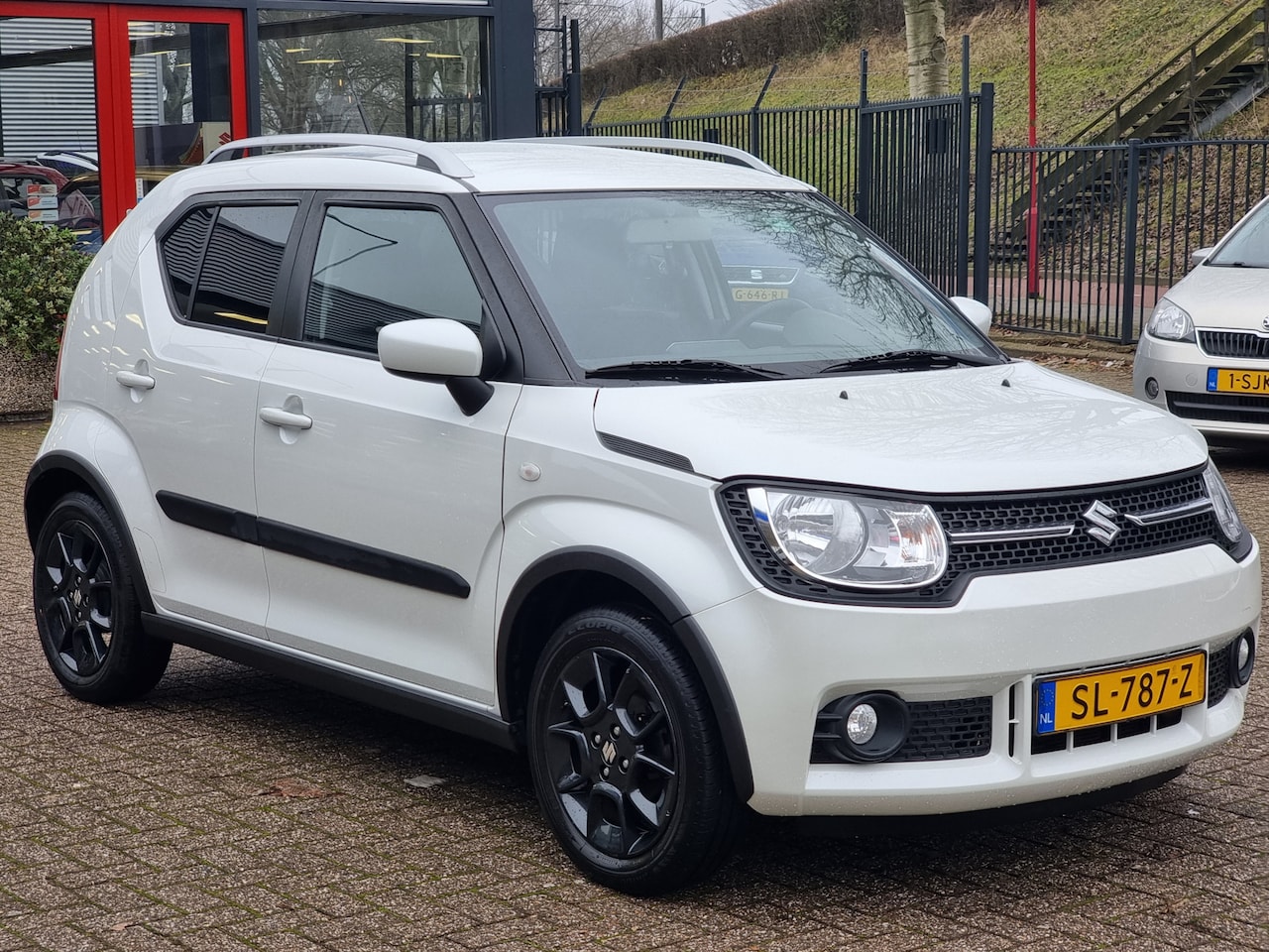 Suzuki Ignis - 1.2 Select | Airco | Lm velgen 12 mnd BOVAG garantie Whatsapp 06-53188999 - AutoWereld.nl