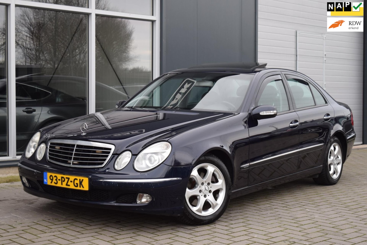 Mercedes-Benz E-klasse - 220 CDI Classic | Airco | Cruise | APK 3-2025 ! - AutoWereld.nl