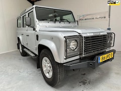 Land Rover Defender 110 - 2.5 TD5 DC SE Young timer 7 Zitter