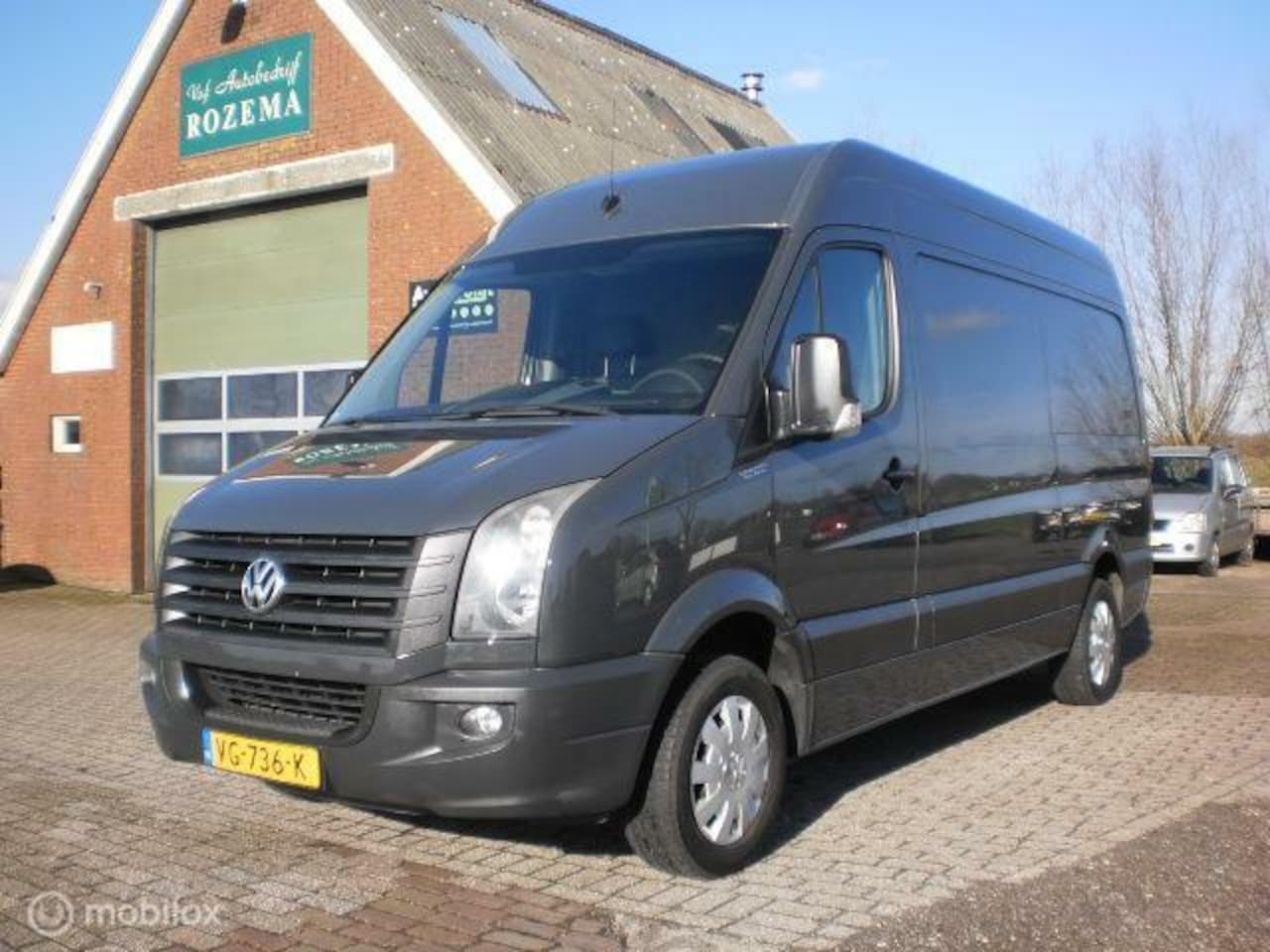 Volkswagen Crafter - Bestel 32 2.0 TDI L2H3 - AutoWereld.nl