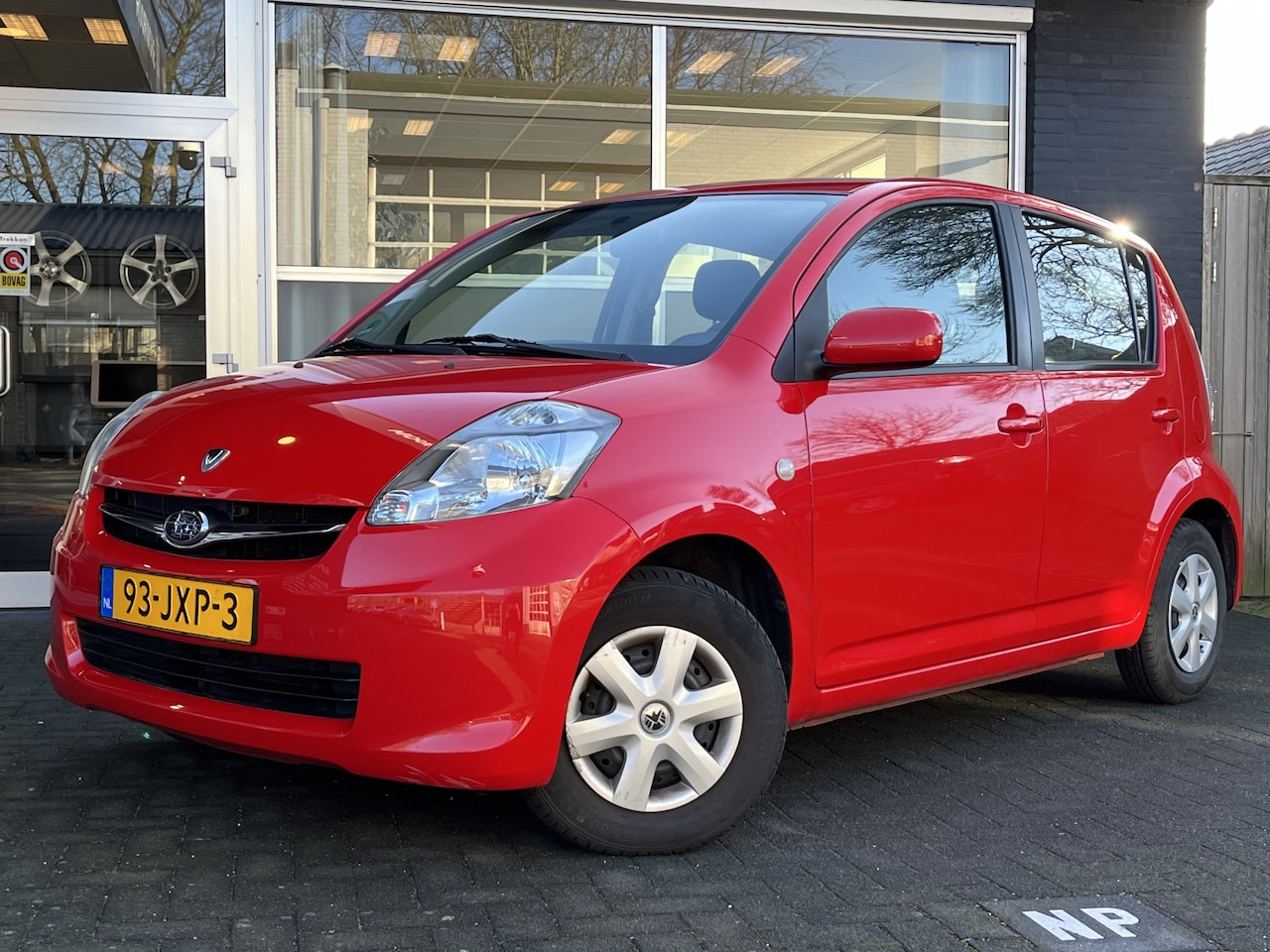 Subaru Justy - 1.0 Comfort AIRCO / ELEK. RAMEN / TREKHAAK AFNEEMBAAR - AutoWereld.nl