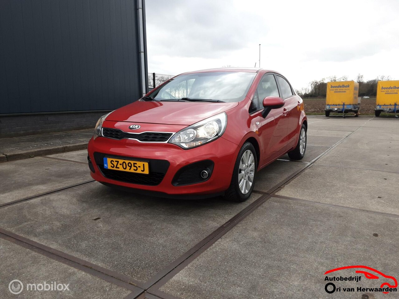 Kia Rio - 1.4 CVVT ExecutiveLine 1.4 CVVT ExecutiveLine - AutoWereld.nl