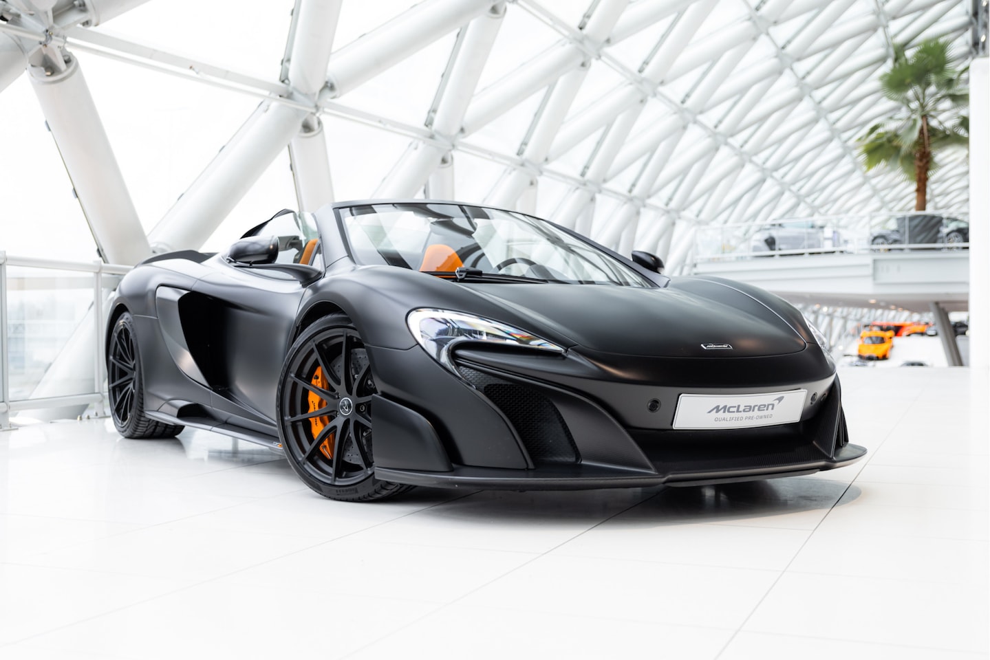 McLaren 675LT - 3.8 Spider | McLaren Orange Int | Xpel Stealth | - AutoWereld.nl