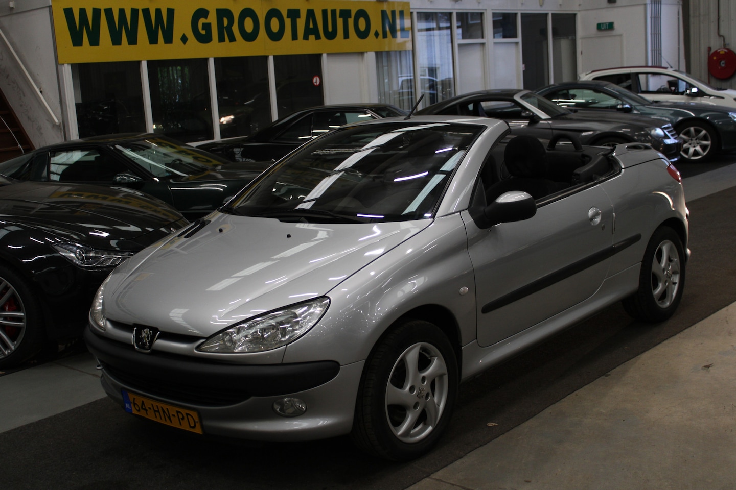 Peugeot 206 CC - 1.6-16V Airco, Stuurbekrachtiging - AutoWereld.nl