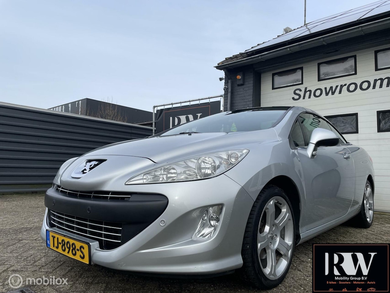 Peugeot 308 CC - 1.6 Sport Pack Cabrio in nette staat! - AutoWereld.nl