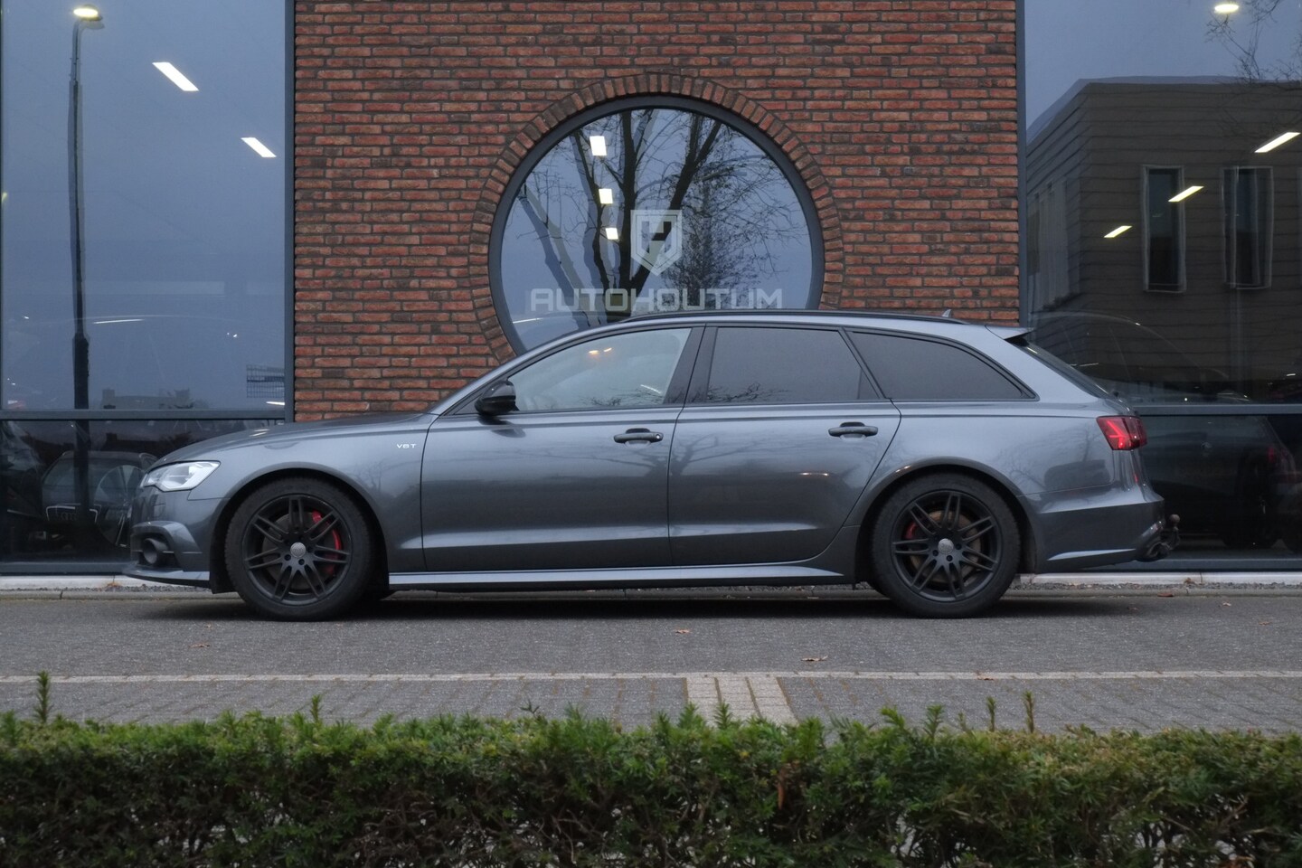 Audi A6 Avant 3.0 TDI BiT quattro Competition met defecte motor 2015