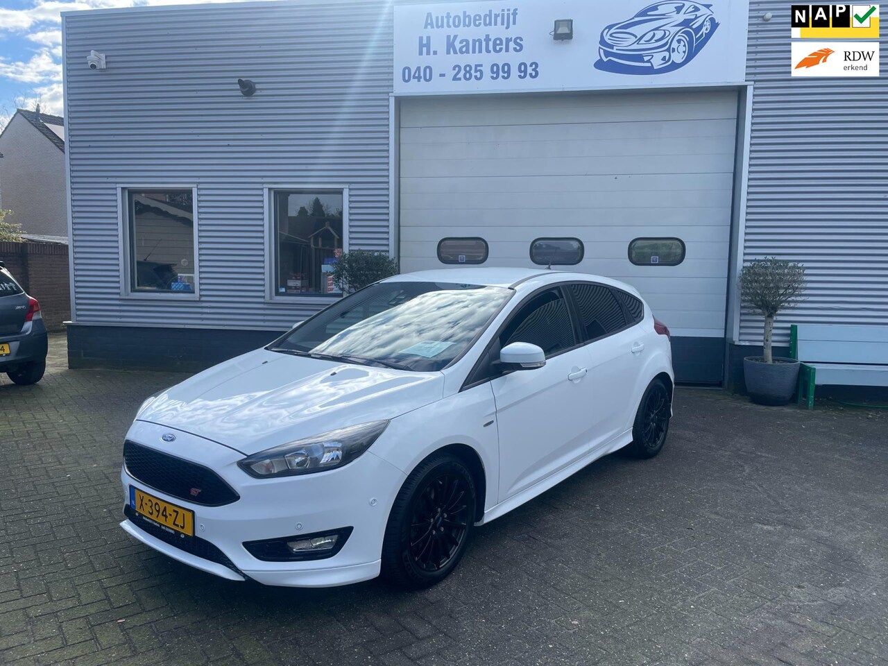 Ford Focus - 1.5 ST-Line 1.5 ST-Line - AutoWereld.nl