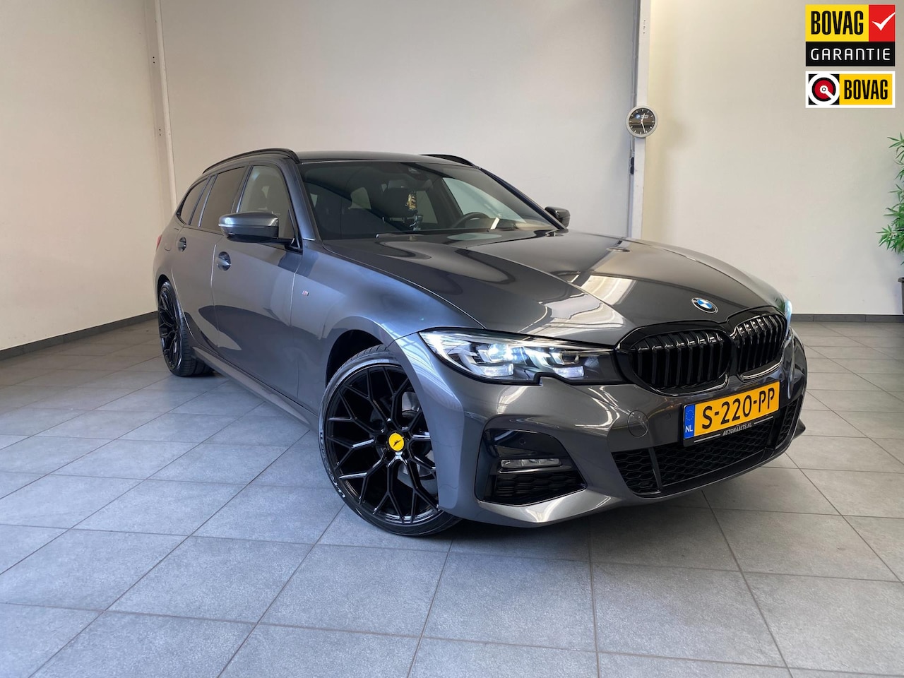 BMW 3-serie Touring - 320i M sport pakket - M shadowline - Business Pack - 1e eigenaar! - AutoWereld.nl