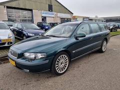 Volvo V70 - 2.4 Comfort Line 125kw Automaat Bj:2001 NAP