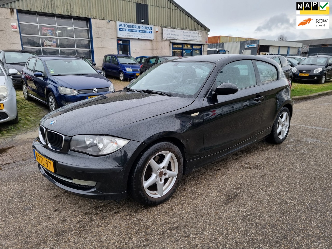 BMW 1-serie - 118d Corporate 6-Bak 3-Drs Airco! Bj:2008 - AutoWereld.nl