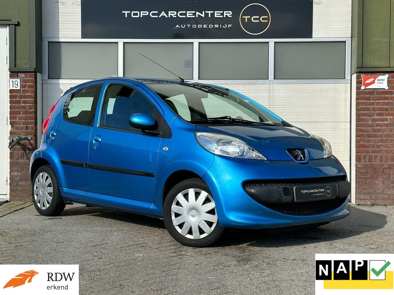 Peugeot 107 - 1.0-12V XS/AIRCO/AUT/5DRS/AUX/APK/NAP - AutoWereld.nl