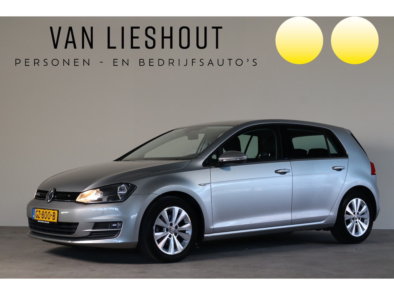 Volkswagen Golf - 1.0 TSI Comfortline NL-Auto!! Nav I PDC I Climate - AutoWereld.nl