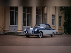 Mercedes-Benz 220 - S