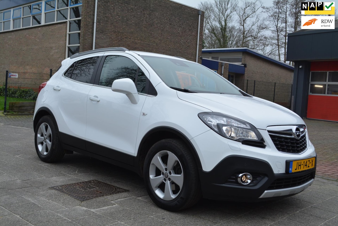 Opel Mokka - 1.6 CDTi Innovation 1.6 CDTi Innovation - AutoWereld.nl