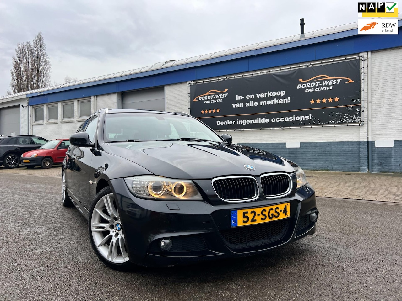 BMW 3-serie Touring - 318i Corporate Lease M Sport Edition|Pano| - AutoWereld.nl