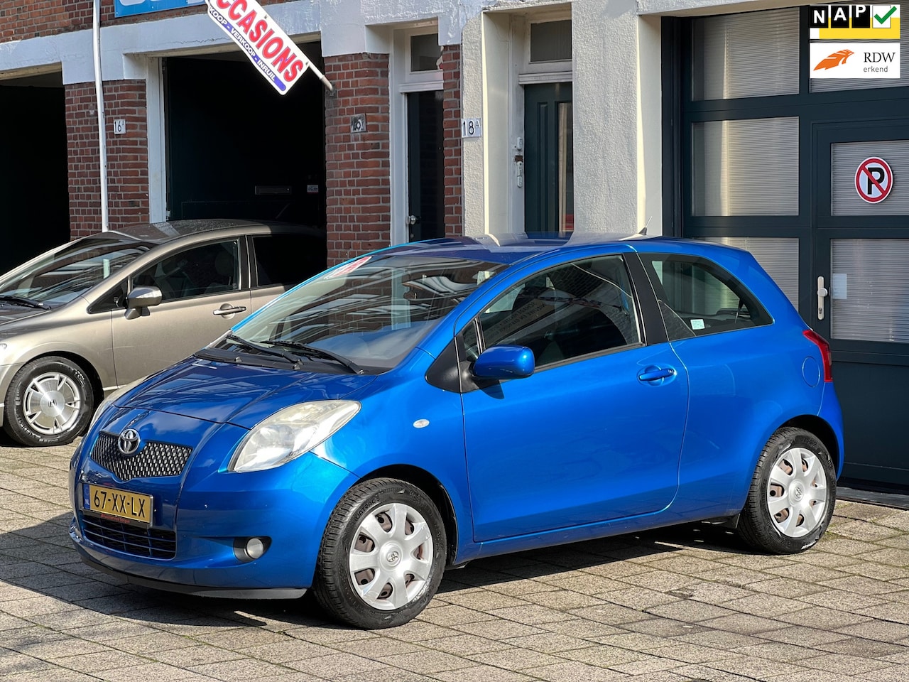 Toyota Yaris - 1.3 VVTi Sol-airco-elek ramen - AutoWereld.nl