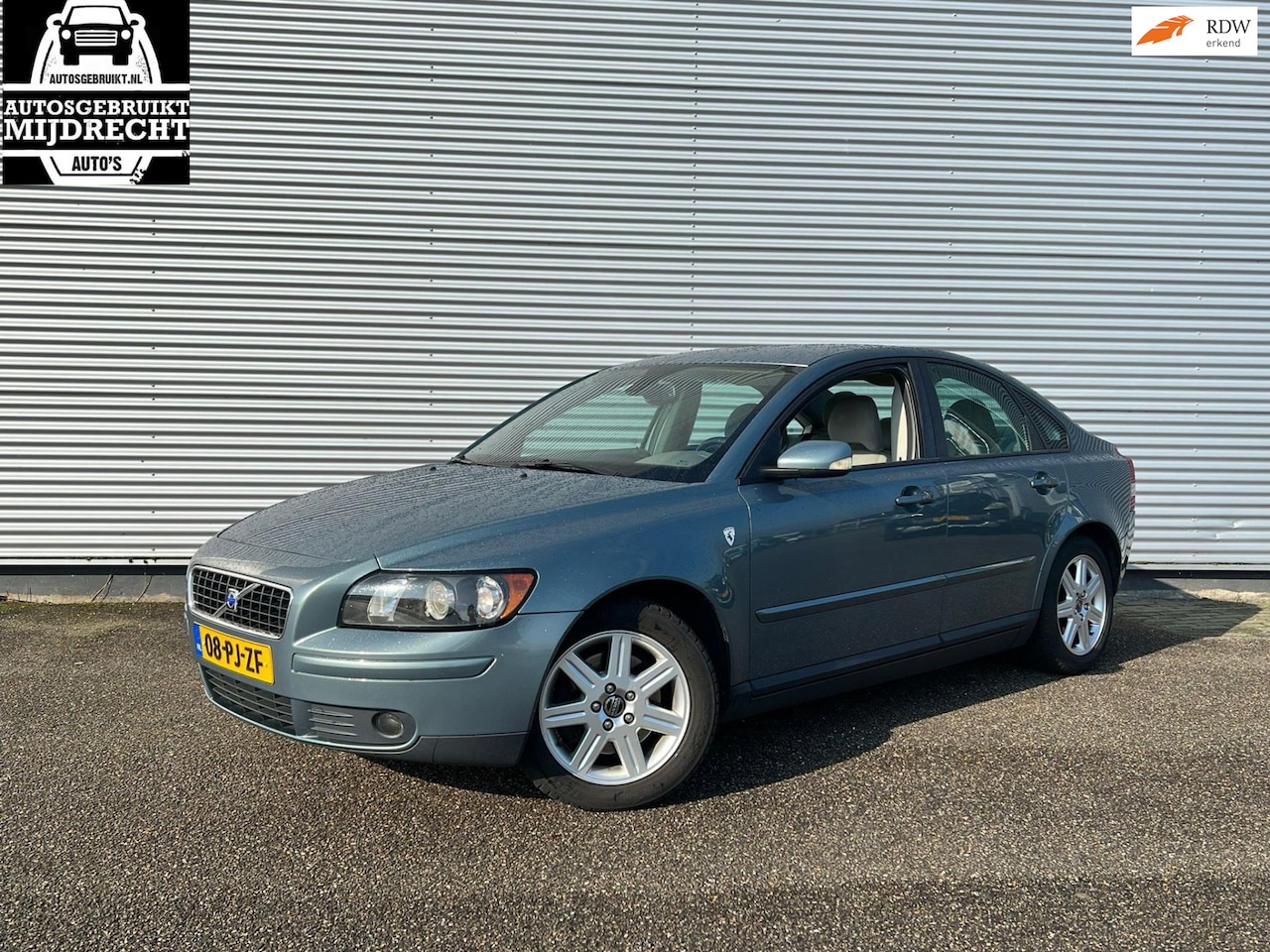 Volvo S40 - 2.4 Momentum / Cruise / Elek-ramen / Nieuw APK - AutoWereld.nl