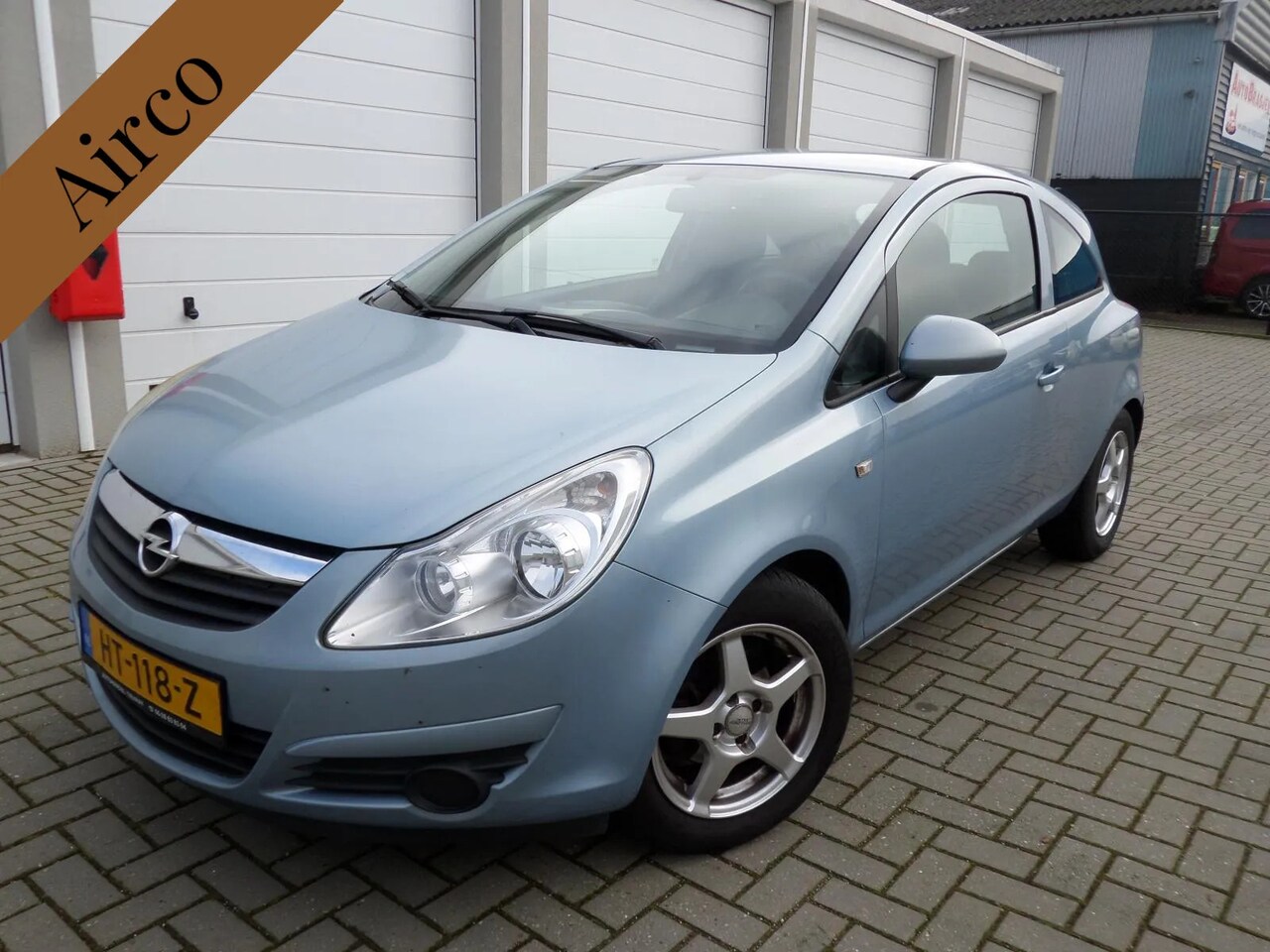 Opel Corsa - 1.2-16V Business 1.2-16V Business - AutoWereld.nl