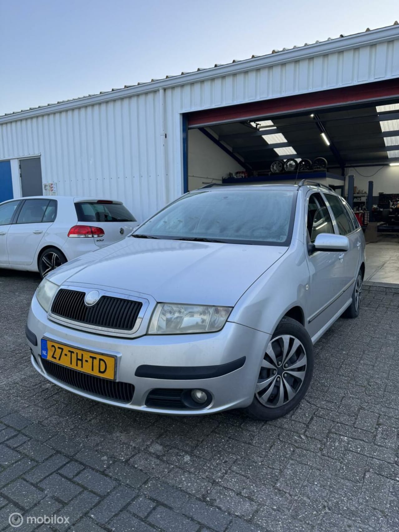 Skoda Fabia Combi - 1.4-16V Spirit+ | Vele Opties | Lezen ! - AutoWereld.nl