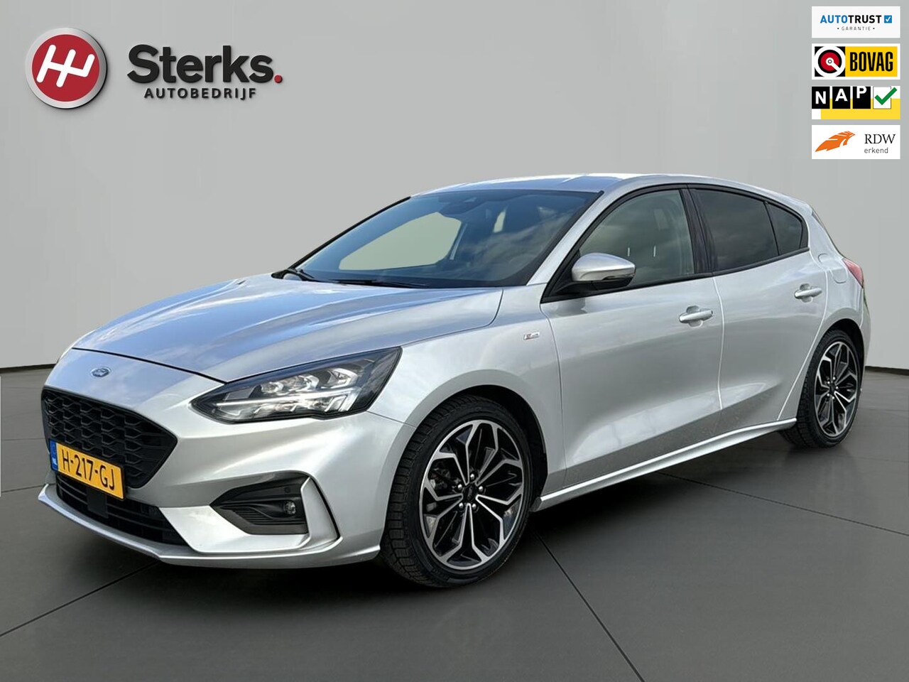 Ford Focus - 1.0 EcoBoost ST Line 125 PK 5DRS. LED KOPLAMPEN 18" LM VELGEN CLIMAAT CONTROL - AutoWereld.nl