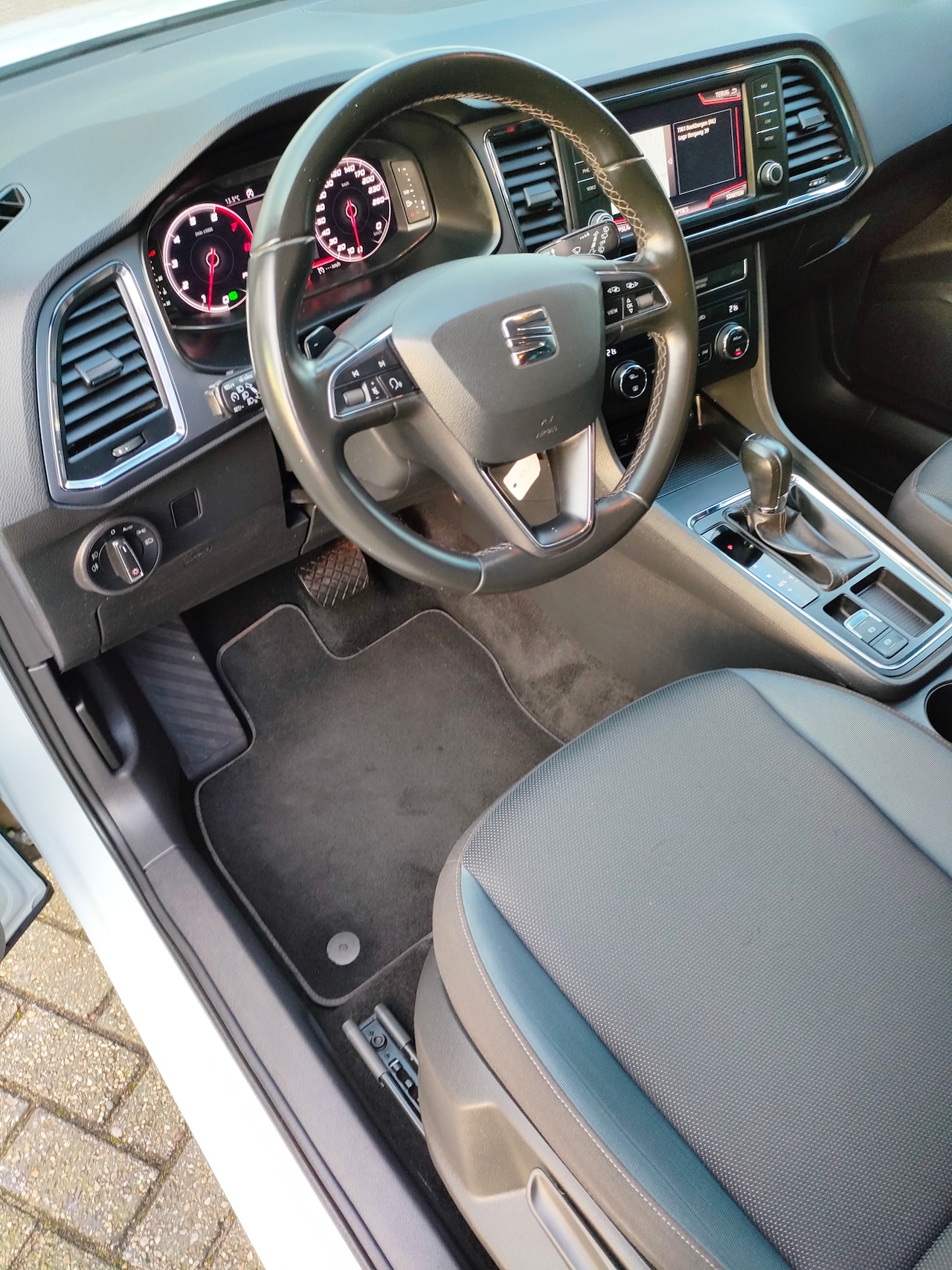 Seat Ateca - 1.5 TSI Style Business Intens