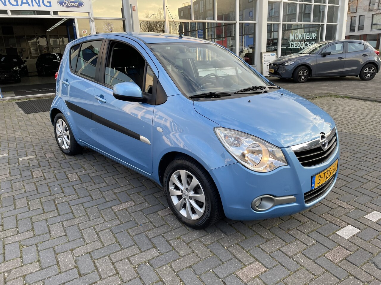 Opel Agila - 1.0 Berlin Airco - AutoWereld.nl