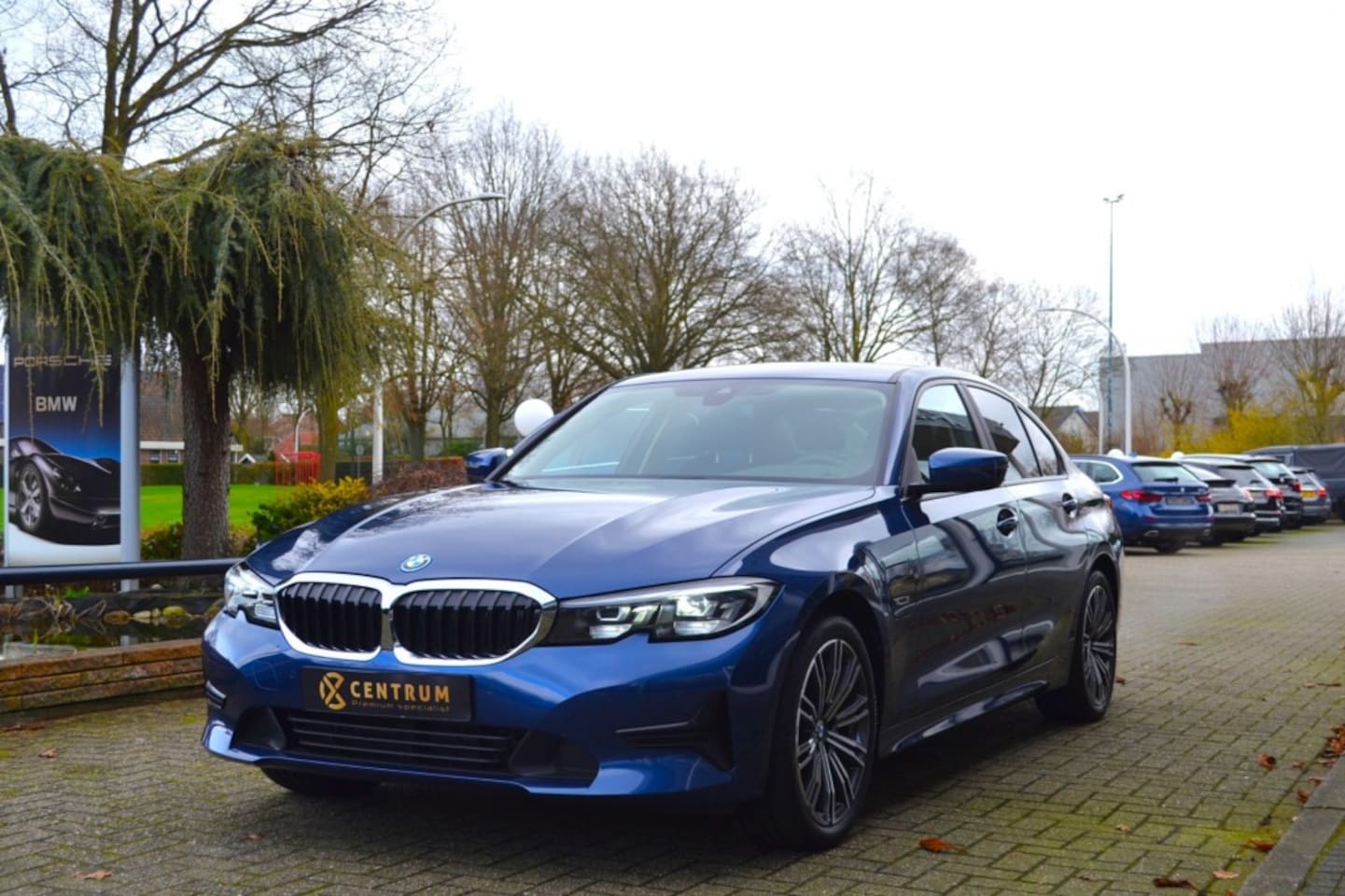 BMW 3-serie - 320 E Sportstoel - M-Stuur - BTW Auto - AutoWereld.nl