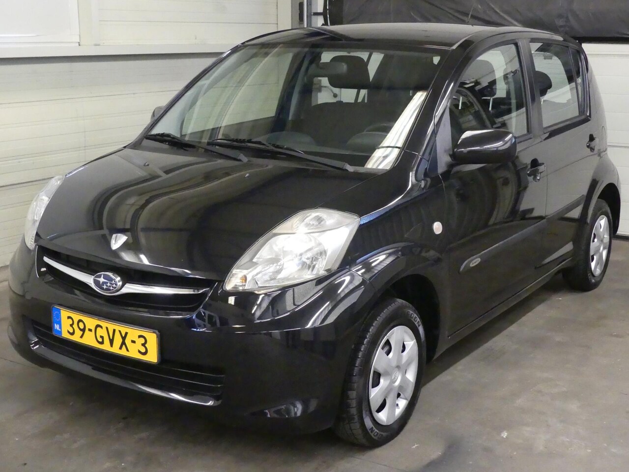 Subaru Justy - 1.0 Comfort - Airco - APK 2025 - AutoWereld.nl