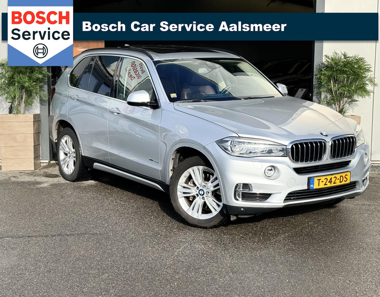 BMW X5 - xDrive40e High Executive / PANO / CAMERA / LEER  / LM VELGEN / - AutoWereld.nl