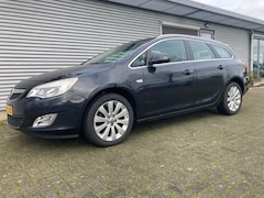 Opel Astra Sports Tourer - 1.4 Turbo Sport