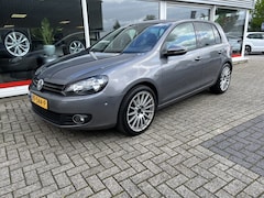 Volkswagen Golf - 1.6 TDI Highl.BlueM