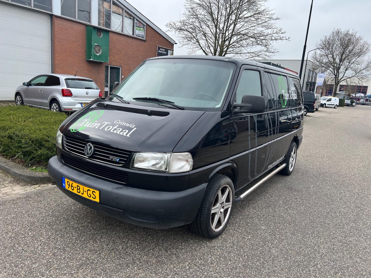 Volkswagen Transporter - 2.5 TDI 292 T800 Base 2.5 TDI 292 T800 Base - AutoWereld.nl