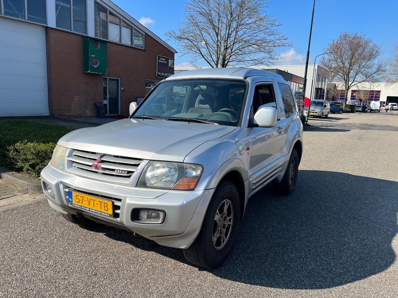 Mitsubishi Pajero - 3.2 Di-D GLS HR 3.2 Di-D GLS HR - AutoWereld.nl