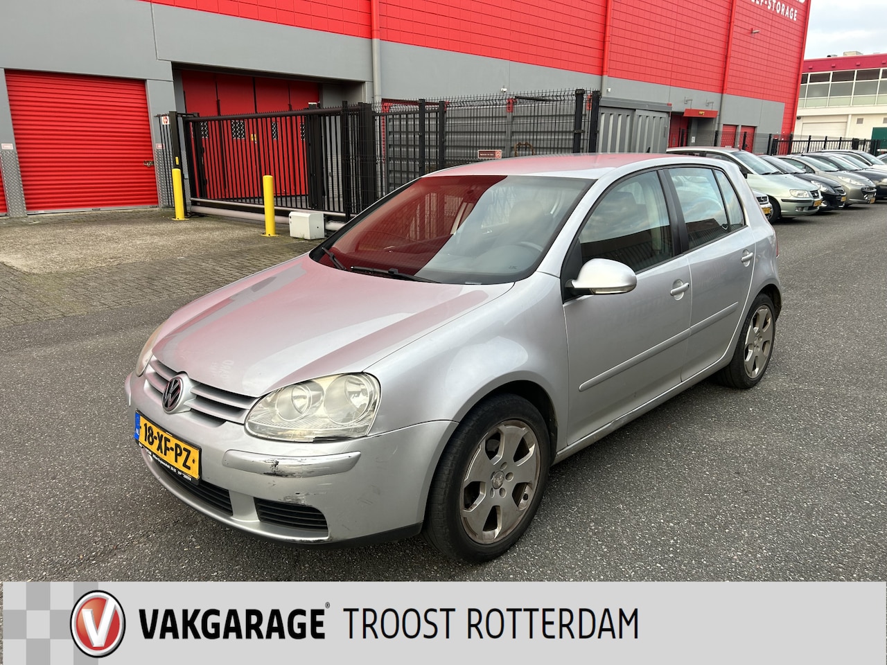 Volkswagen Golf - 1.6 FSI Trendline Cruise control | Climate control | APK tot 5-6-24 | Meeneemprijs - AutoWereld.nl