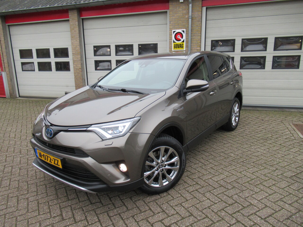 Toyota RAV4 - 2.5 Hybrid Dynamic 2.5 Hybrid Dynamic - AutoWereld.nl