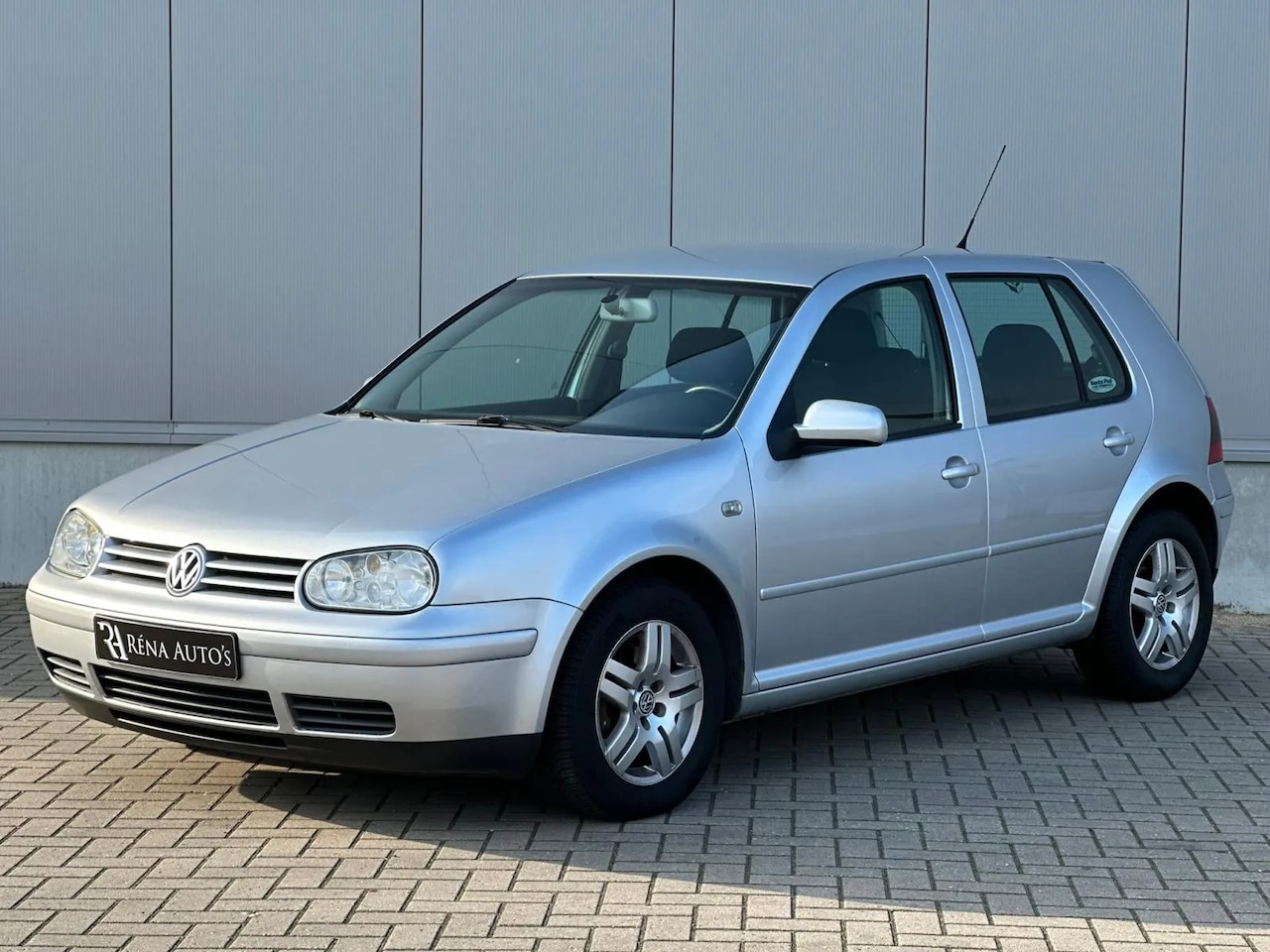 Volkswagen Golf - 2.0 Highline 2.0 Highline - AutoWereld.nl